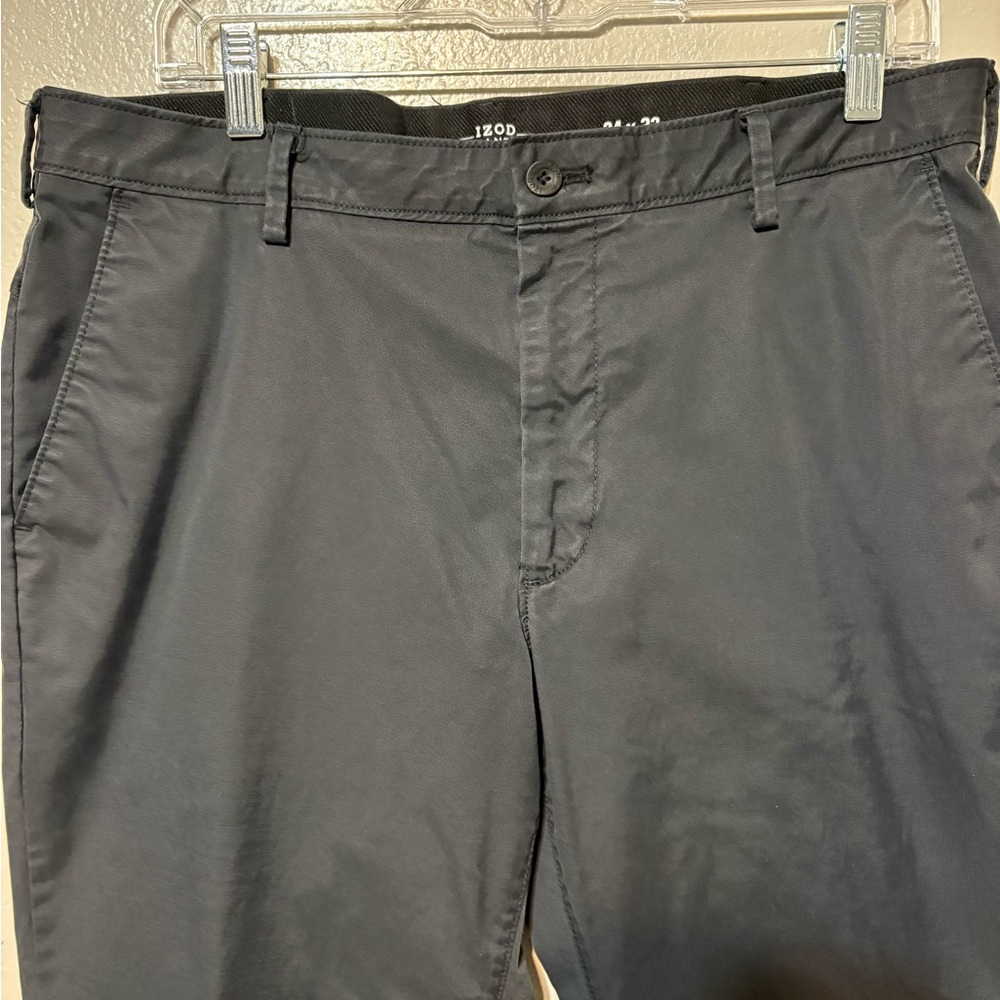 Men's Izod Advantage Performance Pants. 34/32 straight fit. - Picture 2 of 10